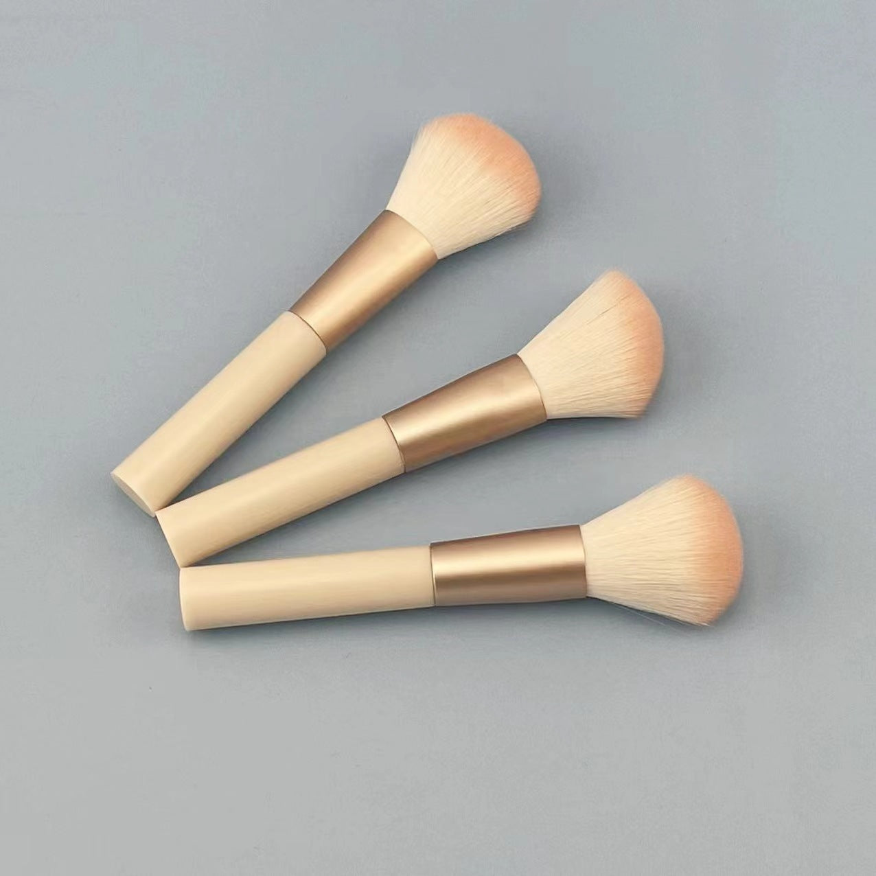 Flame Shape Portable Makeup Brush