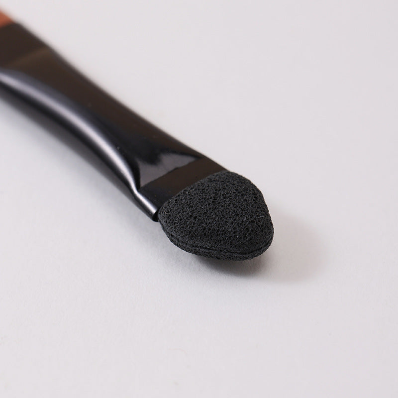 Angled Makeup Brush for Eyebrows and Eyeliner