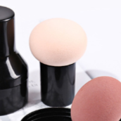 Mushroom Head Makeup Sponge Puff with Handle