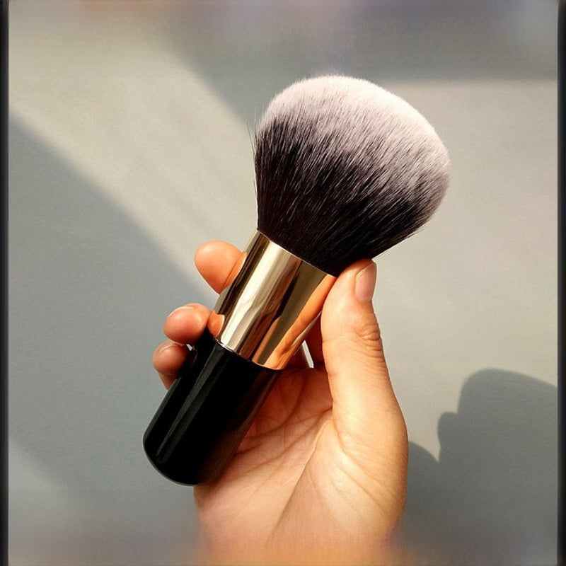 Professional Makeup Brush Set for Powder and Blush