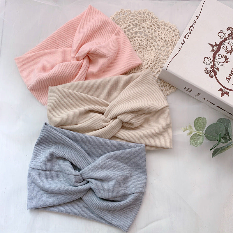 Wide Headband for Sports and Skincare