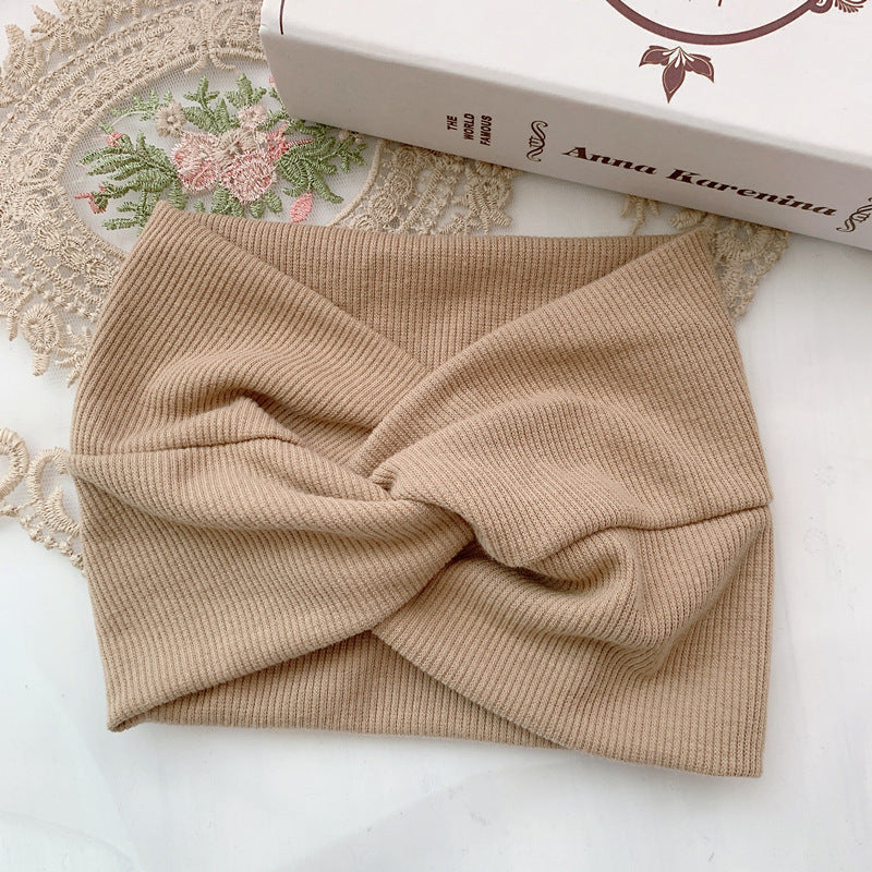 Wide Headband for Sports and Skincare